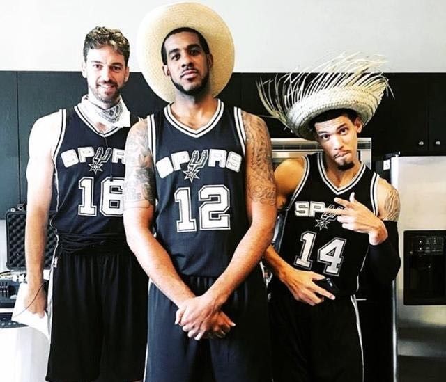 球星赛后表示：每场比赛全力以赴（球星赛后表态：场场拼尽全力）