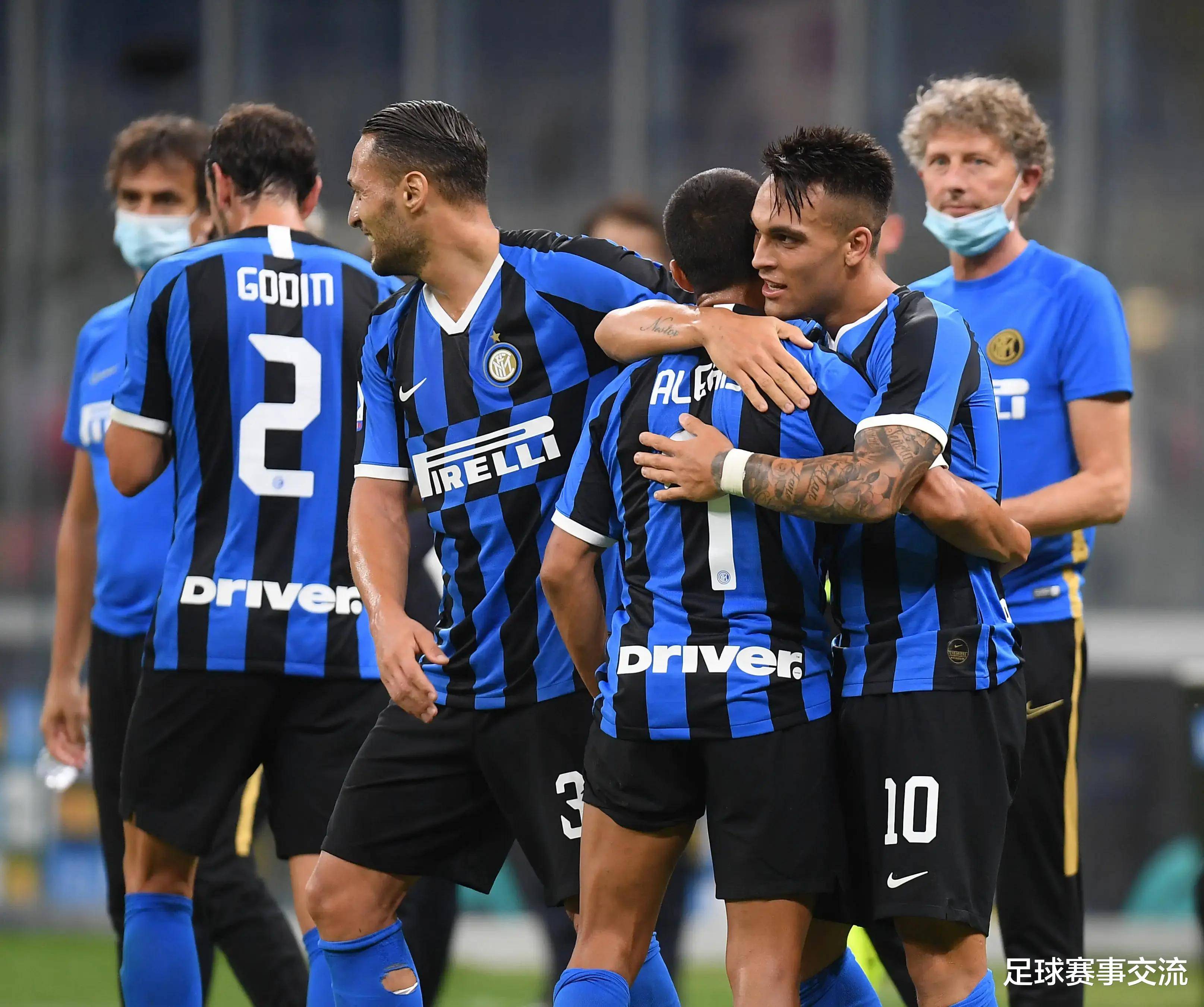 阿尔瓦雷斯：不认为自己有锦鲤特质，荣誉更多来自努力和坚持（阿尔瓦雷斯：自认并非锦鲤，荣誉源自努力与坚持）