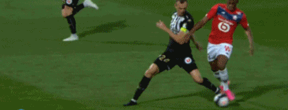 天空：谢什科在对热刺的比赛中膝盖受伤，将至少伤缺一个月（天空体育：谢什科对阵热刺膝盖受伤，至少缺阵一个月）