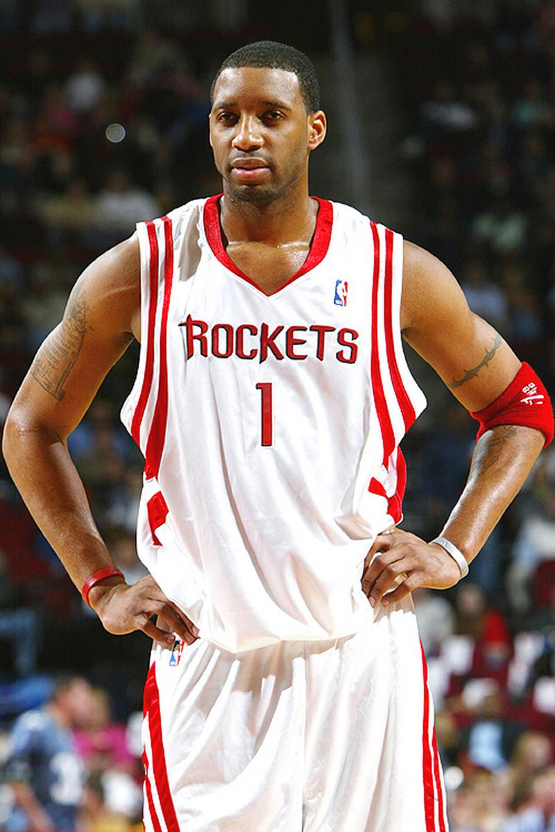 体育精神，霍伊伦祝贺麦克托米奈和苏格兰晋级世界杯（霍伊伦致贺麦克托米奈与苏格兰晋级世界杯，诠释体育精神）