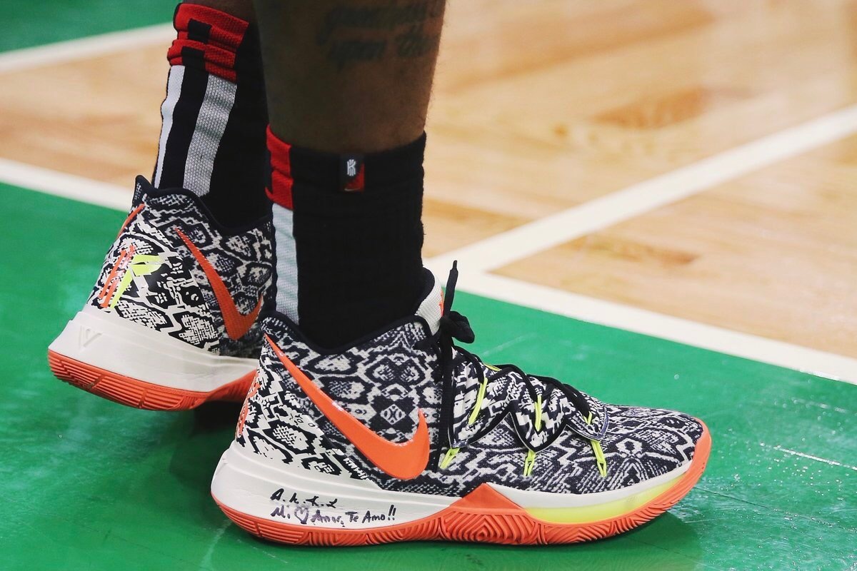 CBA：辽宁大胜山东 外援联手爆发（CBA：辽宁轻取山东 外援双核齐爆发）